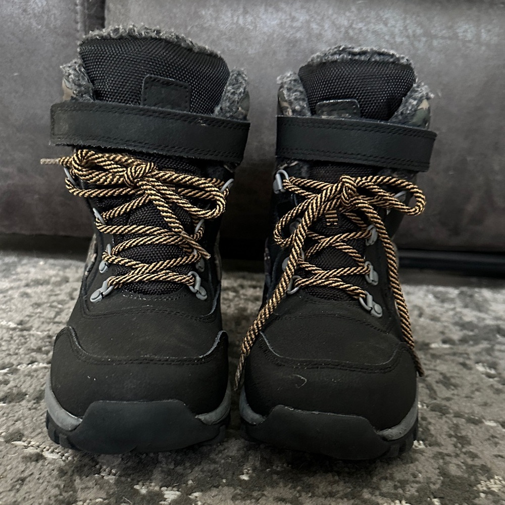 Kids Black Winter Boots